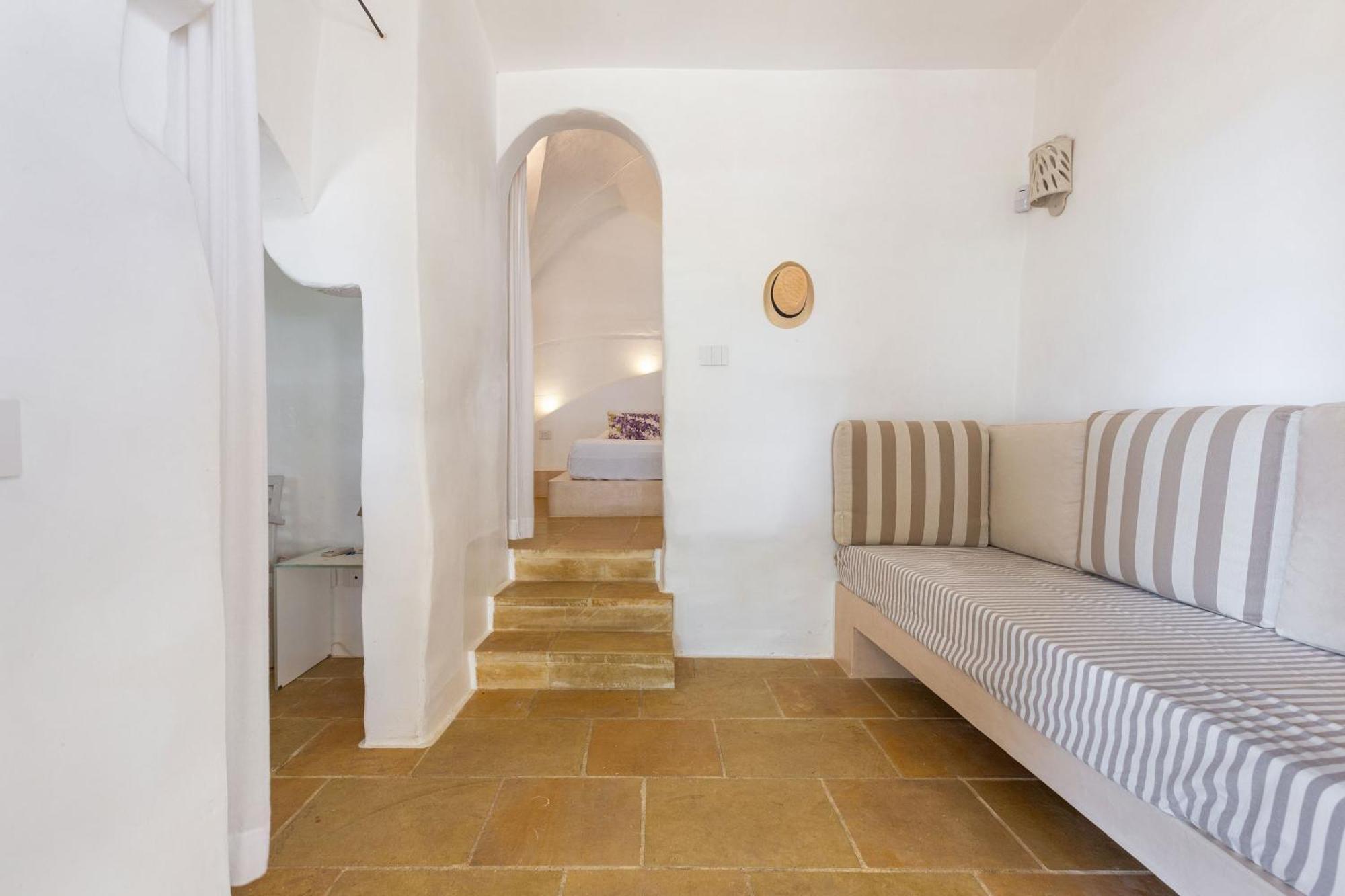 Masseria Li Capperi By Perle Di Puglia アレーツィオ エクステリア 写真